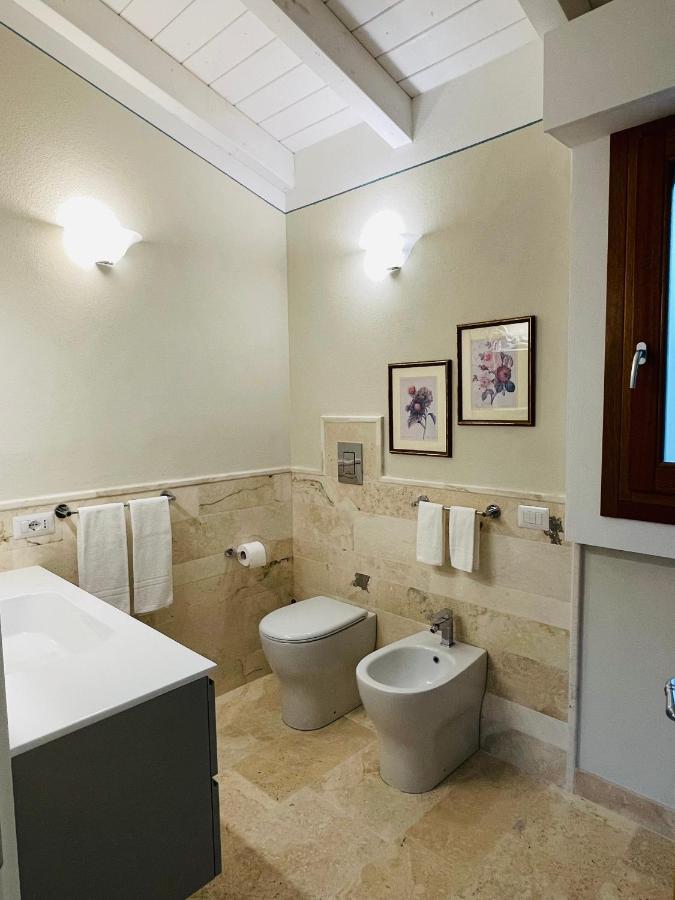Corte Dei Mirti, Camere Signorili Iglesias Exteriör bild