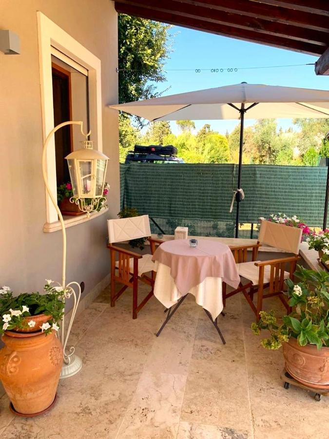Corte Dei Mirti, Camere Signorili Iglesias Exteriör bild